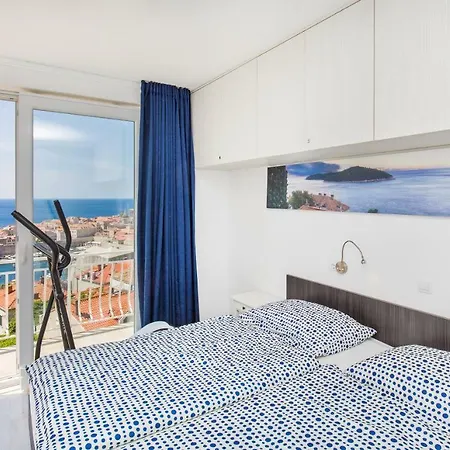Astelas Dubrovnik